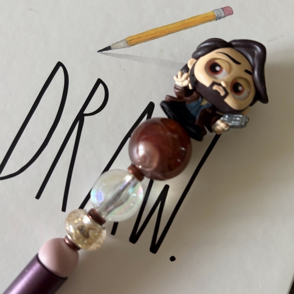 Disney Doorables: Star Wars: Cassian Andor (teen) handmade beaded pen